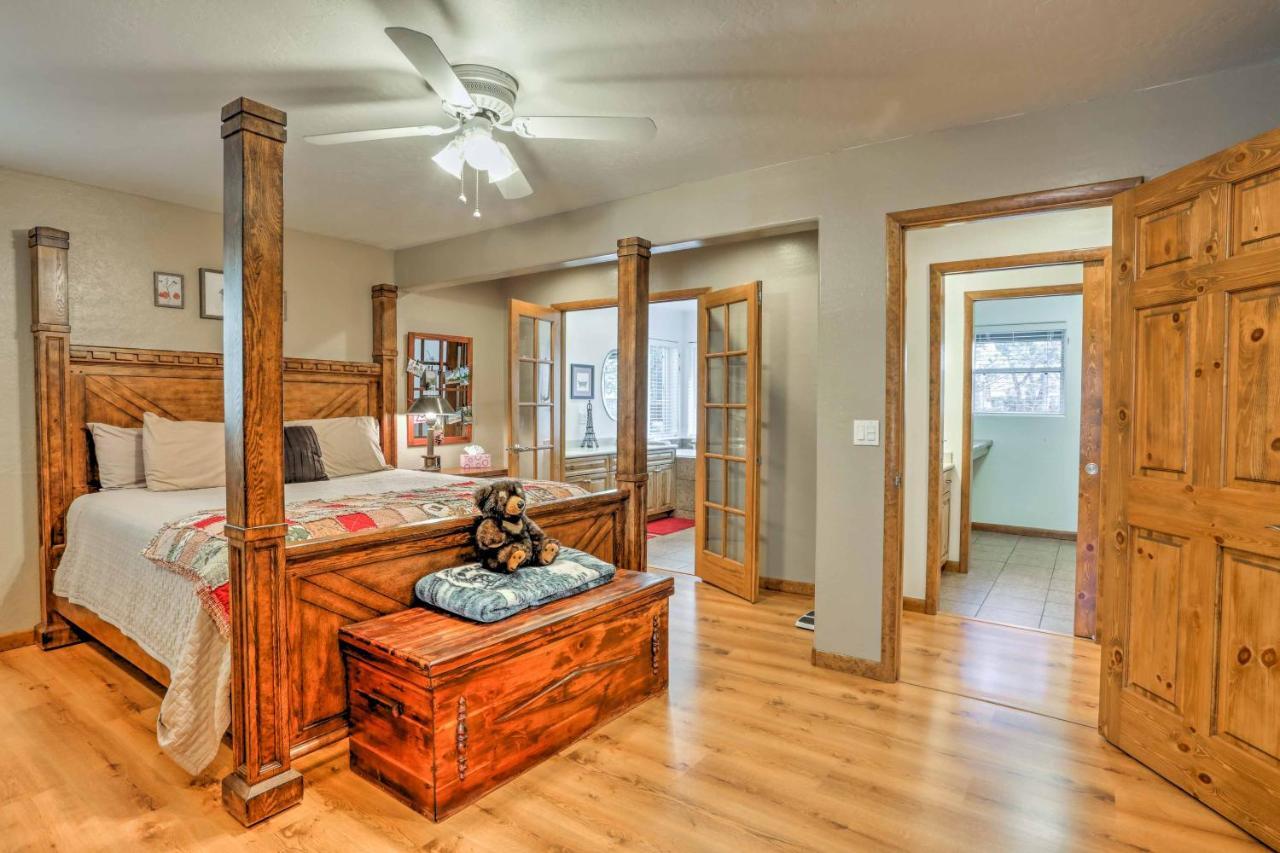 Lakeside Home With Game Room, Yard, Deck And Fireplace Pinetop-Lakeside Εξωτερικό φωτογραφία